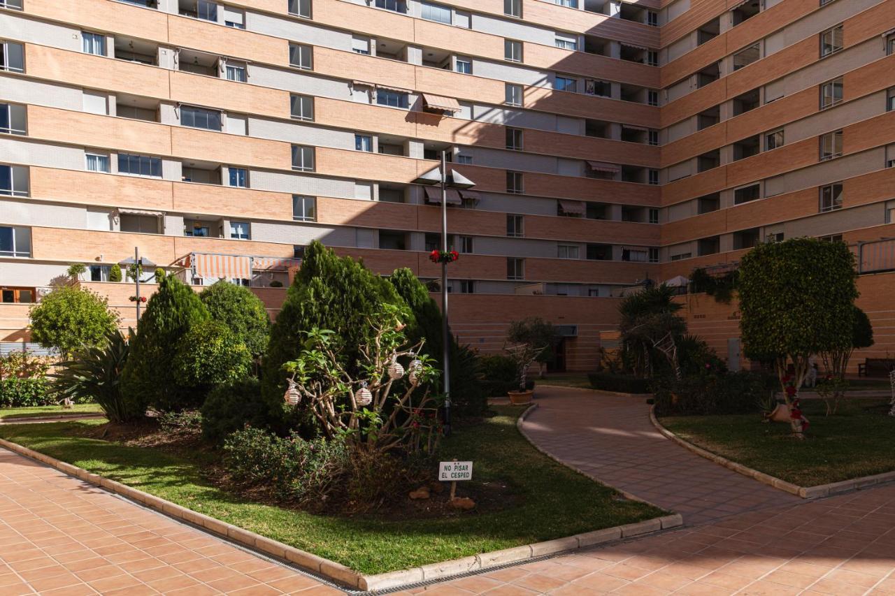 Precioso Apartamento En Maria Zambrano Малага Экстерьер фото